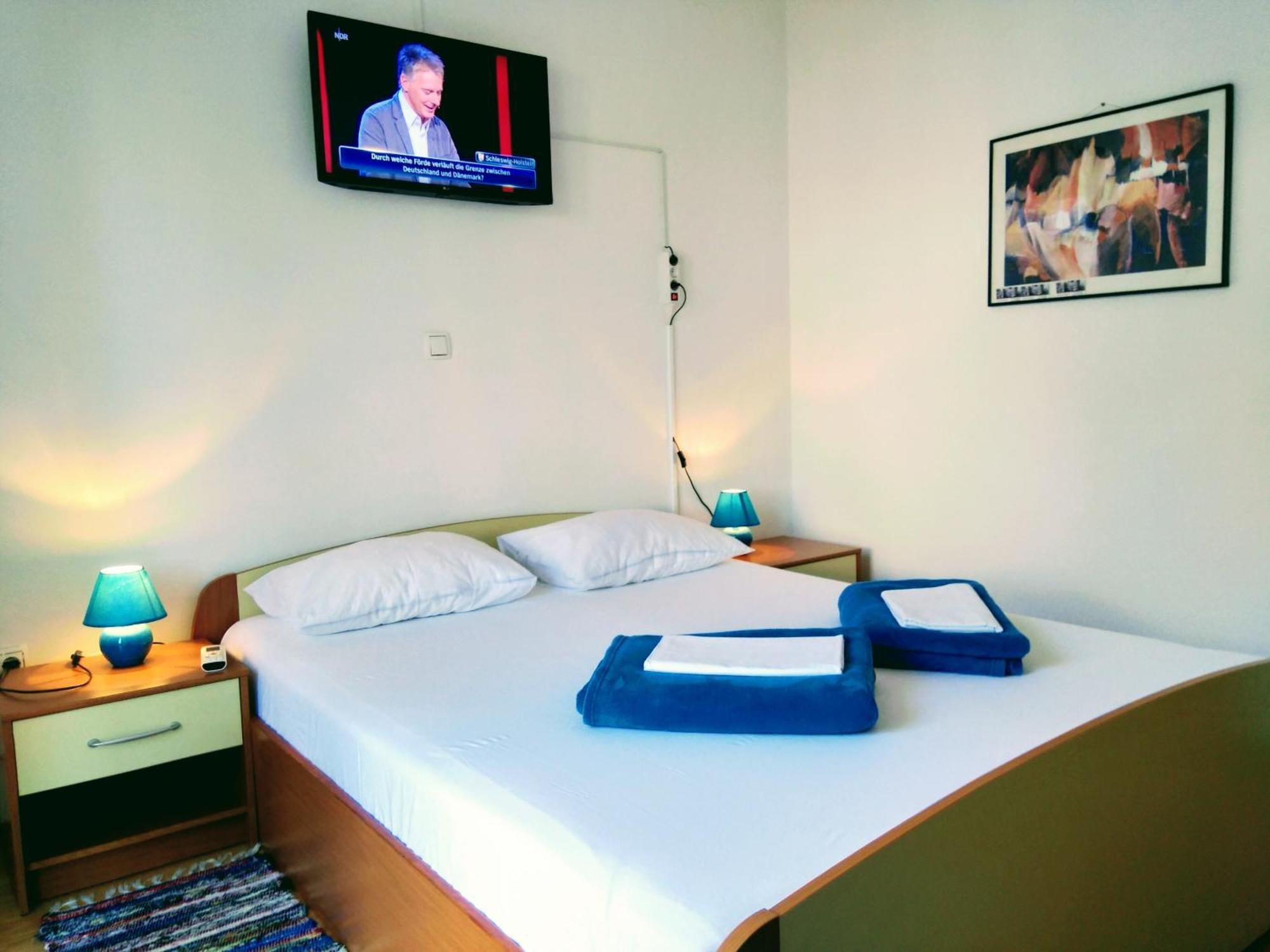 Apartments And Room Markovic Rovinjsko Selo Ngoại thất bức ảnh