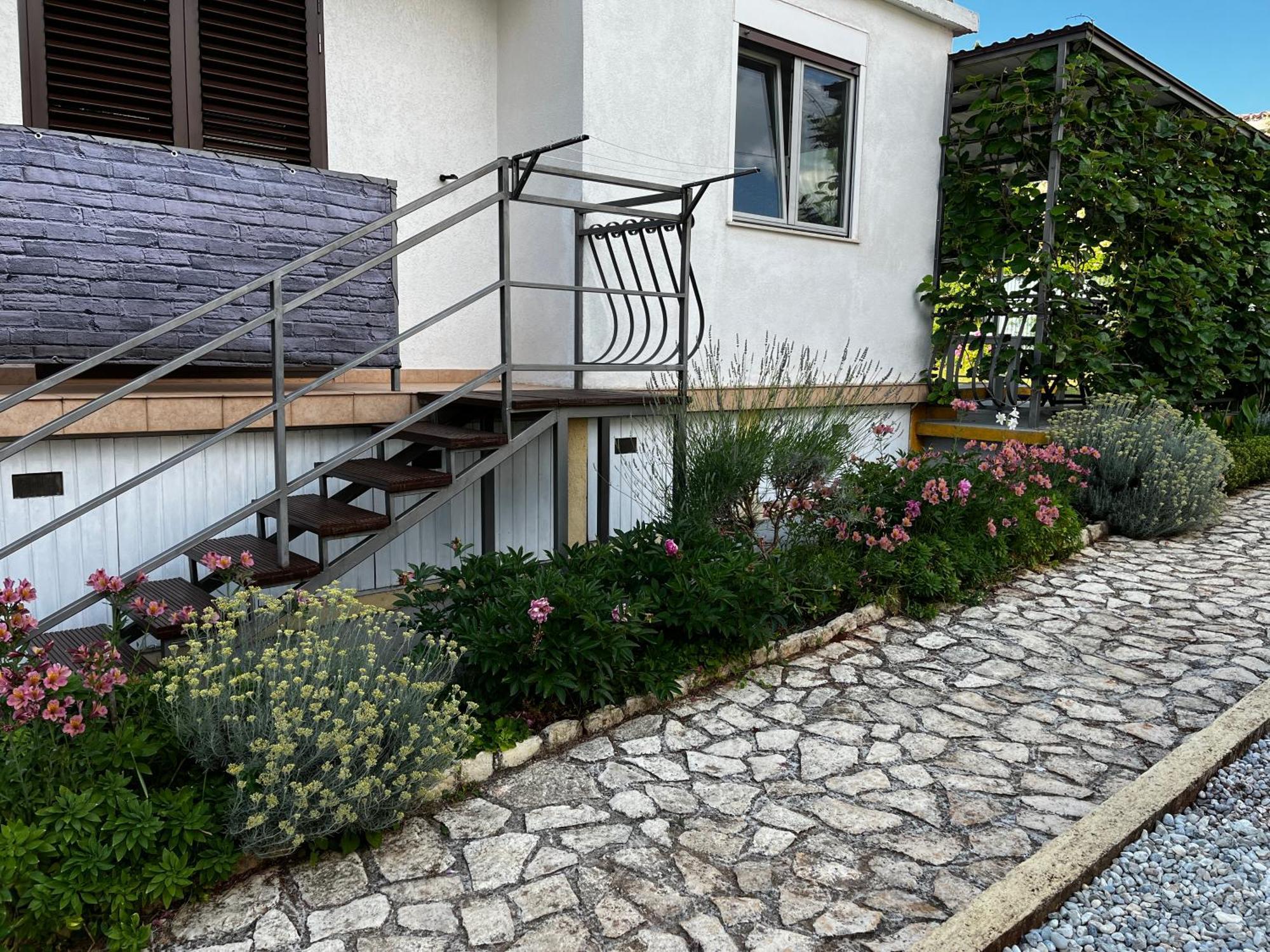 Apartments And Room Markovic Rovinjsko Selo Ngoại thất bức ảnh