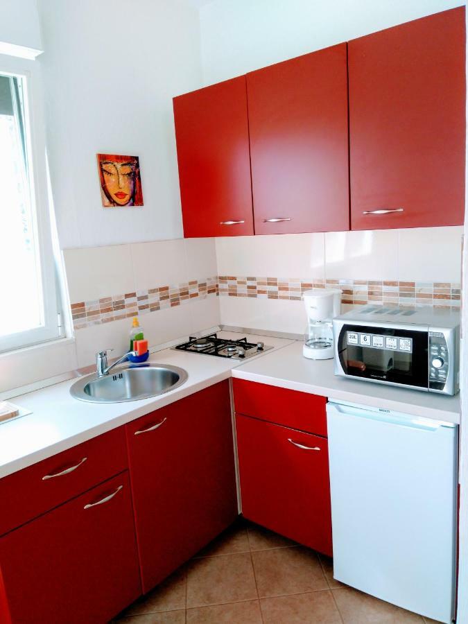 Apartments And Room Markovic Rovinjsko Selo Ngoại thất bức ảnh